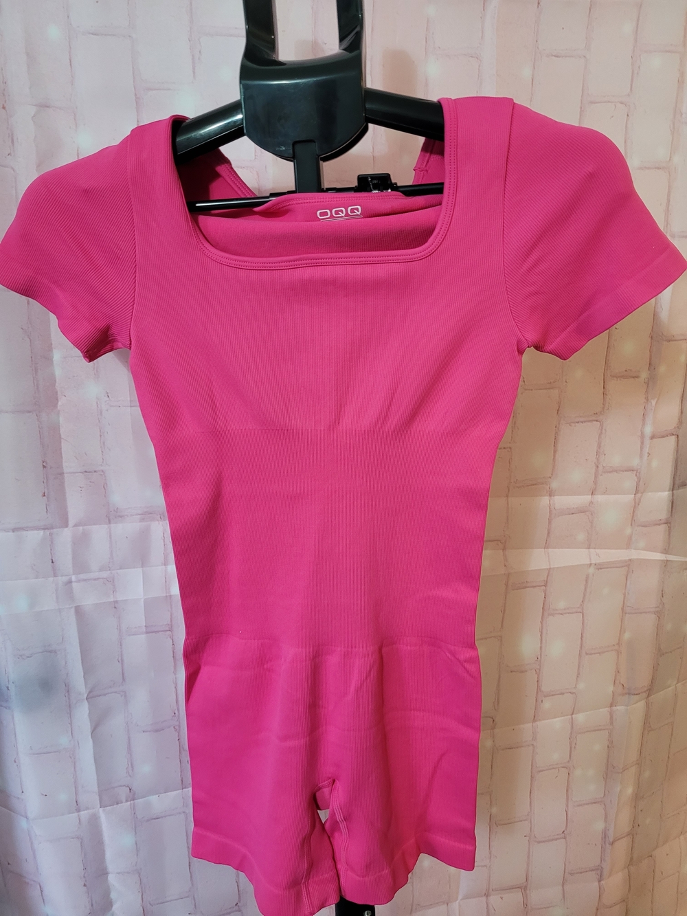 Womens Short Sleeve One-Piece Romper in Bright Pink. OQQ Size S